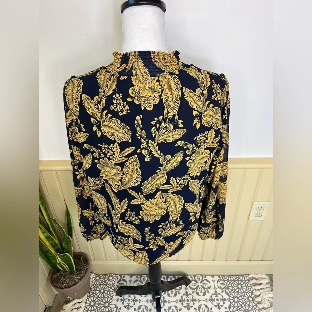 J Crew Smocked Ruched Chiffon Regal Gold Navy Floral Coquette Blouse Women Sz XS